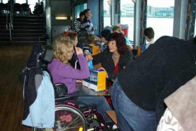 dagje-rotterdam-met-kinderen-van-de-boegspriet-9-5-2010-255 - Afbeelding 34 van 35