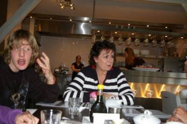 dagje-rotterdam-met-kinderen-van-de-boegspriet-9-5-2010-261 - Afbeelding 28 van 35